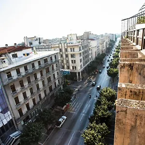 https://apt-skyroof-skg.hotelschalkidiki.net