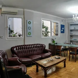 https://apt-elegant-luminous-downtown.hotelschalkidiki.net