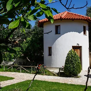 kefalonian-mill-oneira-villas.kefaloniahotels.net/